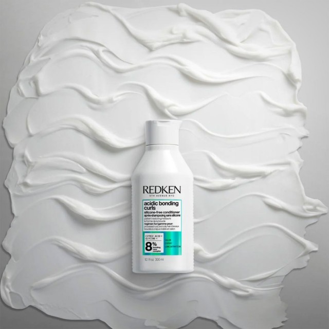 Redken Acidic Bonding Curls regenerator 300ml - Black Friday akcija