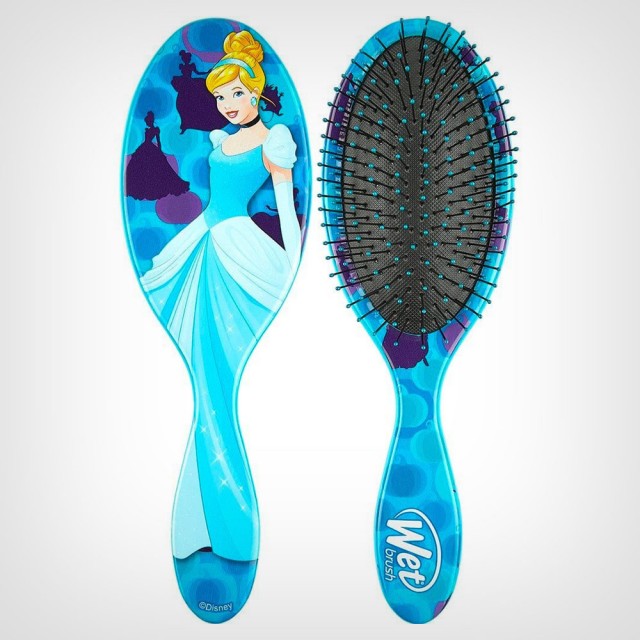 The Wet Brush Disney Princess Original četka (Četke za kosu) - www.prodajakozmetike.com The Wet Brush Disney Princess Original četka - Četke za kosu