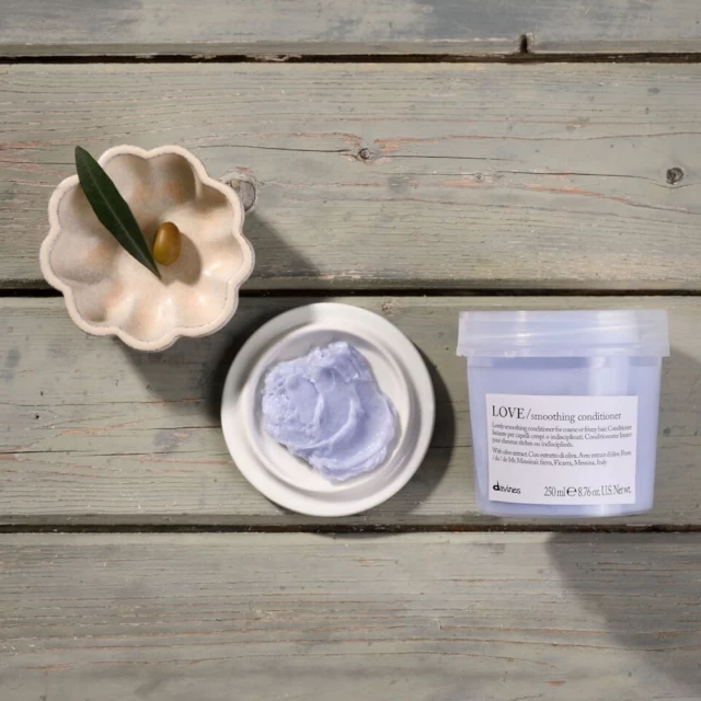 Davines Essential Haircare LOVE Smoothing kondicioner - Uskršnja akcija