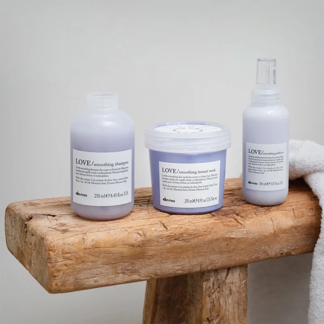 Davines Essential Love Smoothing Šampon Refill 500ml - Kovrdžava kosa