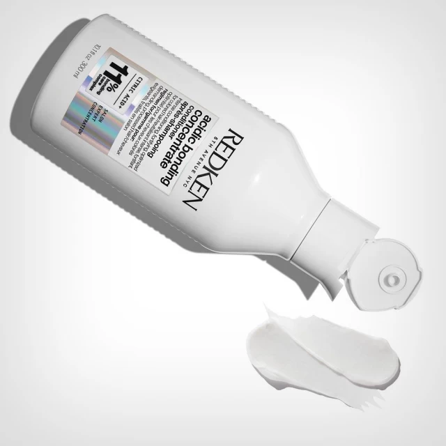 Redken Acidic Bonding Concentrate regenerator 300ml - Black Friday akcija