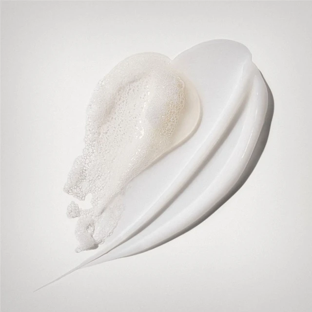 Olaplex No.4 Fine Bond Maintenance Shampoo 250ml - Tanka i svilena kosa